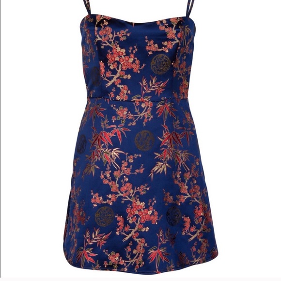 NWT Realisation Emilie Shanghai Dress - Picture 3 of 8